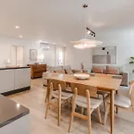 A1 Fully Renovated! Very In Bica With Ac Lejlighed *