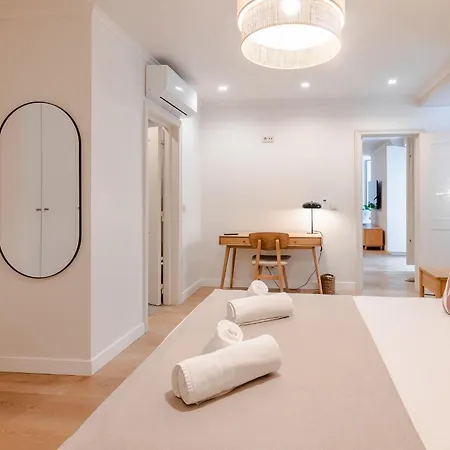 Appartamento A1 Fully Renovated! Very In Bica With Ac Lisbona