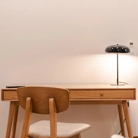 A1 Fully Renovated! Very In Bica With Ac