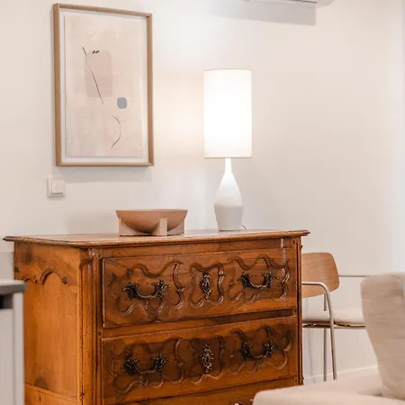 Appartamento A1 Fully Renovated! Very In Bica With Ac